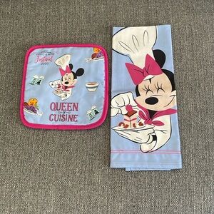 Disney Minnie kitchen towel and trivet 2020 EPCOT Food and Wine Festival